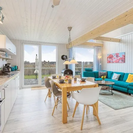 Holiday home Kunterbunt Wandlitz
